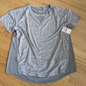 Kari Traa "Kine" Tech Tee-shirt Gray - Size Medium - New w Tags